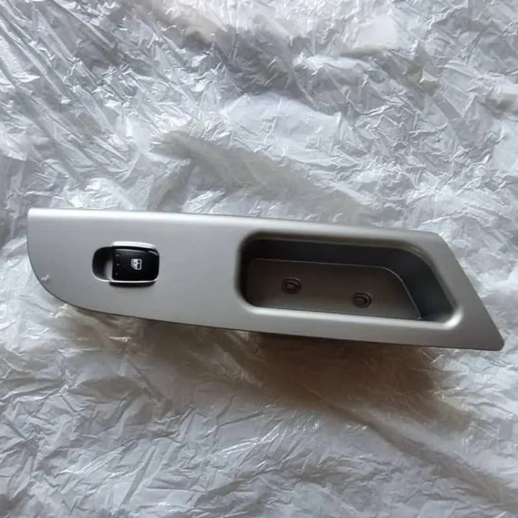 کلید شیشه بالا بر عقب راست برلیانس h 330 - قطعه اصلی آذرخش یدک