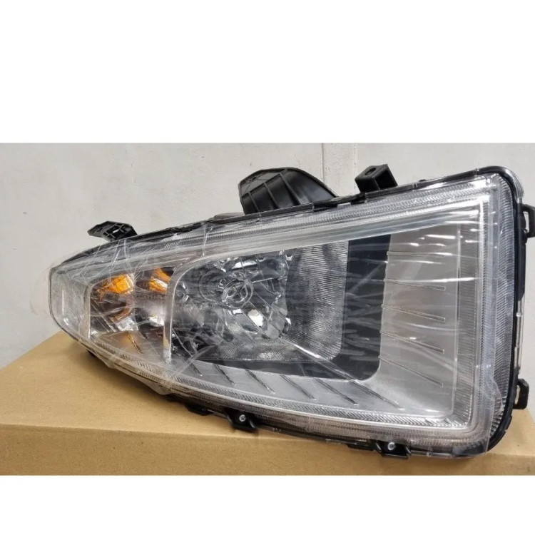 چراغ جلو برلیانس h230وh220 داخل سفید - قطعه اصلی آذرخش یدک